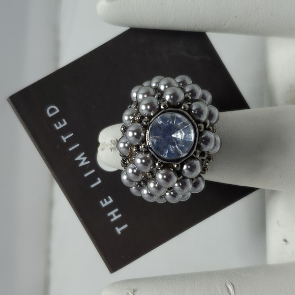 The limited black pearl with clear stone ring - Picture 2 of 5